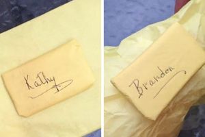 Kado pernikahan ini baru dibuka setelah 9 tahun, isinya bikin haru