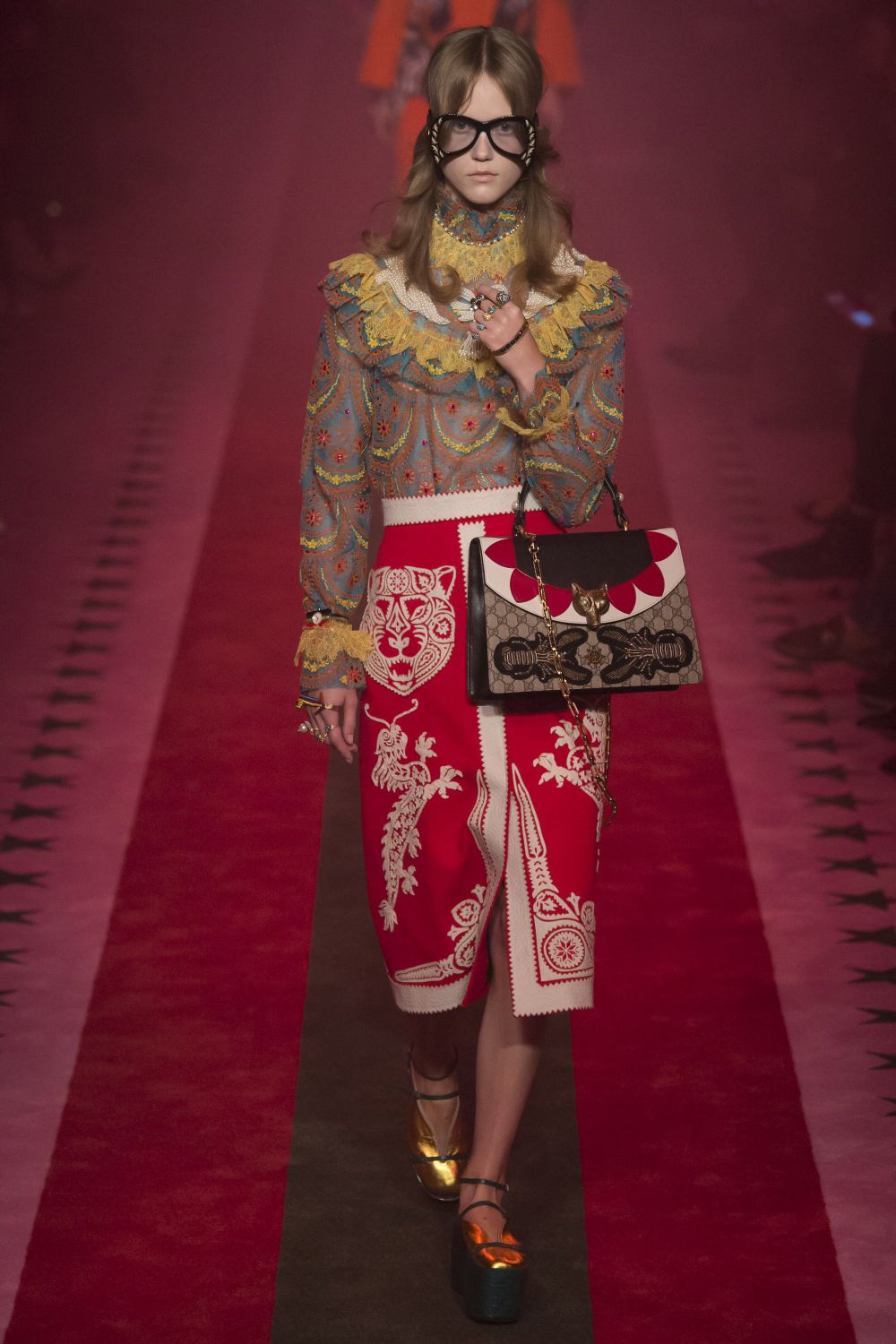 milan fashion  © 2016 brilio.net