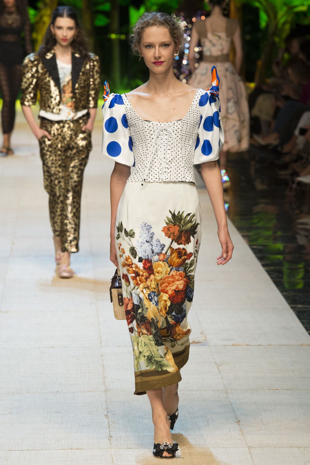 milan fashion  © 2016 brilio.net