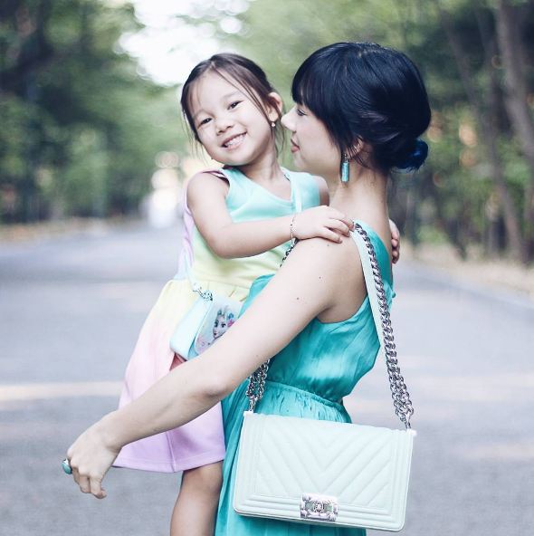 Kekompakan Kiyomi dan Jennifer © 2016 Instagram Kekompakan Kiyomi dan Jennifer © 2016 Instagram