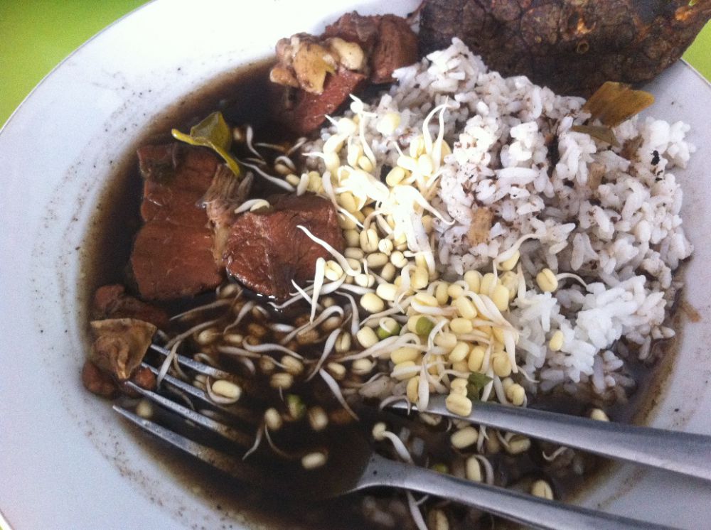 10 Makanan Indonesia ini namanya unik banget favoritmu 
