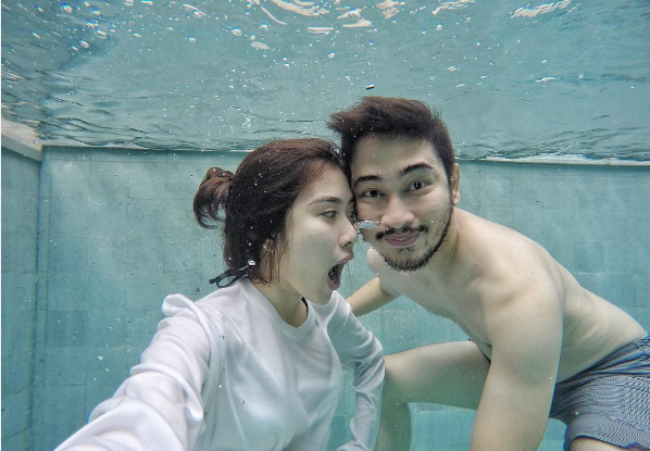 seleb pamer kemesraan 1-8 © 2016 brilio.net