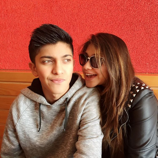 Sarah Azhari 1-10 © 2016 brilio.net Sarah Azhari 1-10 © 2016 brilio.net