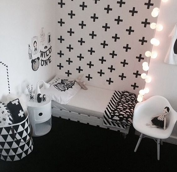 10 Dekorasi kamar serba hitam putih ini bisa bikin kamarmu makin kece