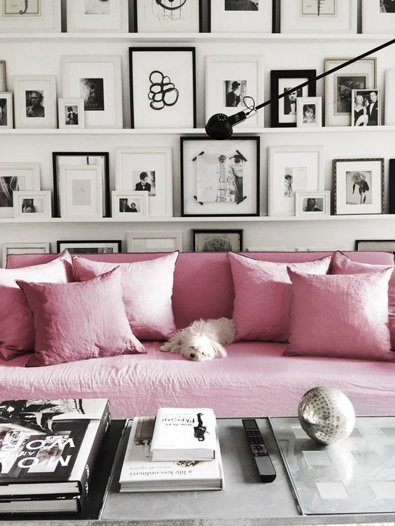15 Desain rumah unik ini cocok banget buat kamu penyuka warna pink
