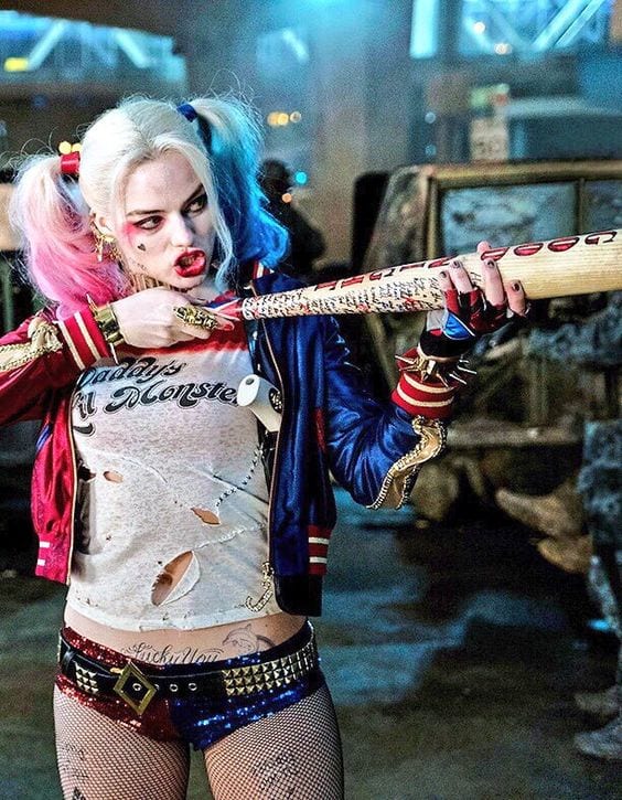 10 Fakta Margot Robbie 'Harley Quinn', nomor 9 bakal bikin kamu kaget