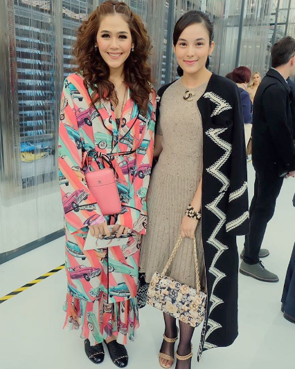 Chelsea Islan bareng Usher 1-6 © 2016 brilio.net Chelsea Islan bareng Usher 1-6 © 2016 brilio.net