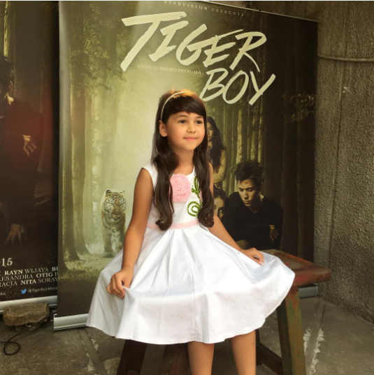 Sandriana Michelle 1-15 © 2016 brilio.net Sandriana Michelle 1-15 © 2016 brilio.net