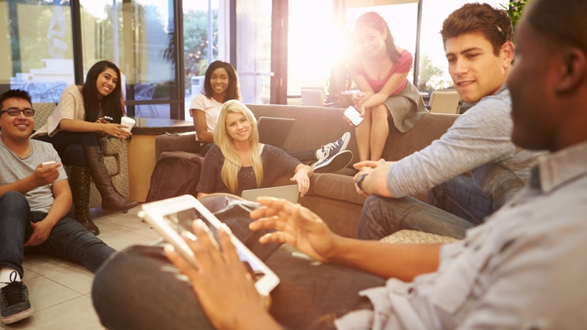 cowok karismatik Istimewa cowok karismatik Istimewa