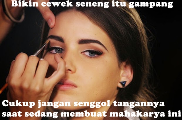 meme cewek seneng © 2016 brilio.net meme cewek seneng © 2016 brilio.net