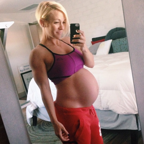 perut wanita hamil © 2016 brilio.net