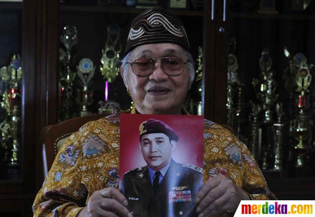 Kiper legendaris & bekas pengawal Bung Karno, Maulwi Saelan tutup usia