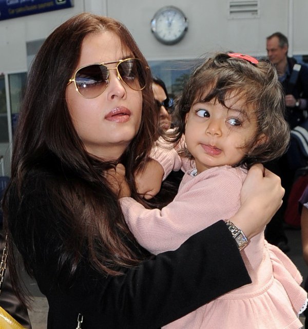 Cantiknya Aaradhya Bachchan, putri 'Ratu Bollywood' Aishwarya Rai