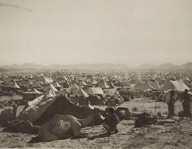 foto ini tunjukkan suasana ibadah haji ratusan tahun yang lalu © 2016 ilmfeed