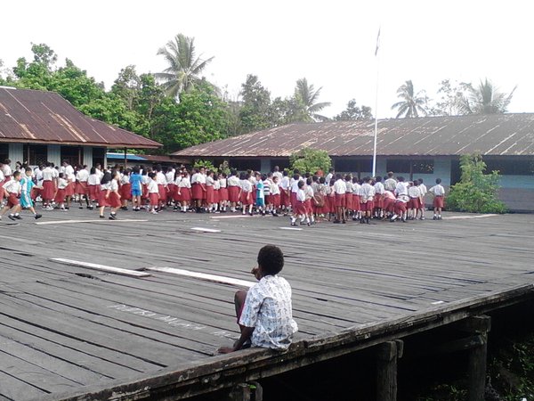 10 Foto Agats, kota di atas papan di Papua yang sungguh memukau
