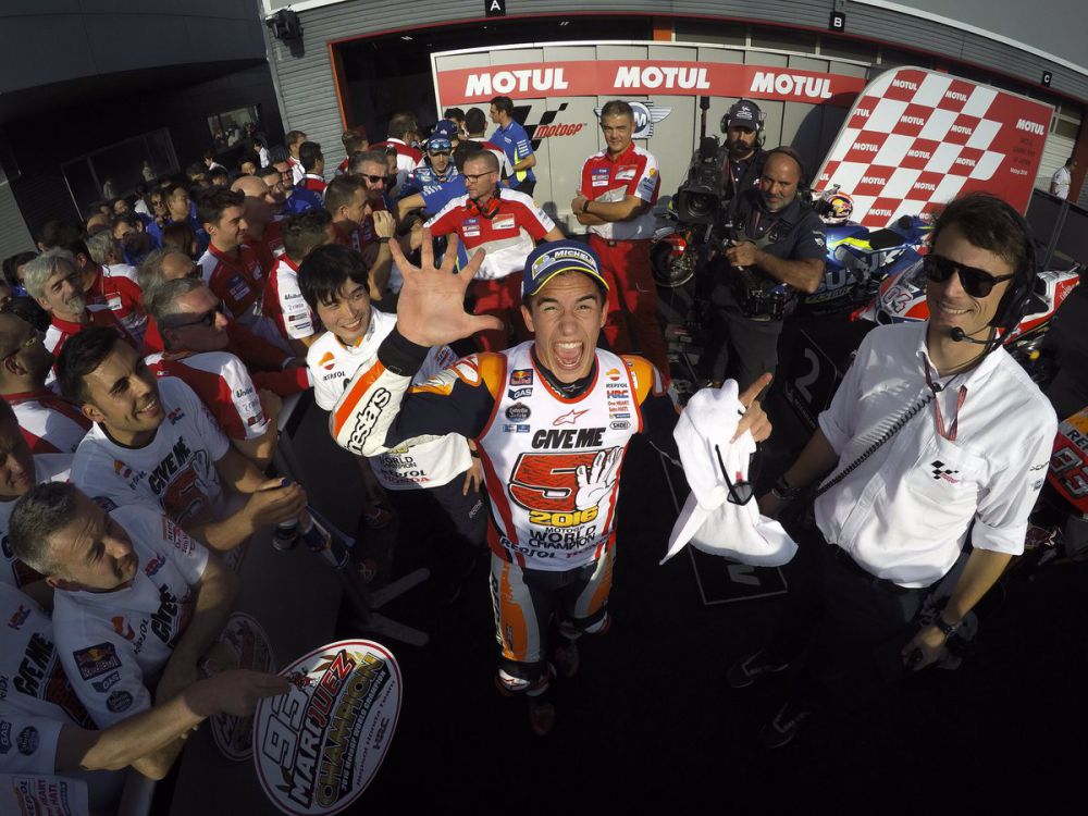 9 Rekor menakjubkan Marc Marquez, sang juara dunia MotoGP 2016!
