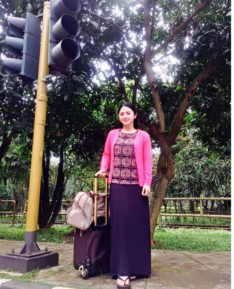 beda Jupe vs Depe 1-8 © 2016 brilio.net beda Jupe vs Depe 1-8 © 2016 brilio.net