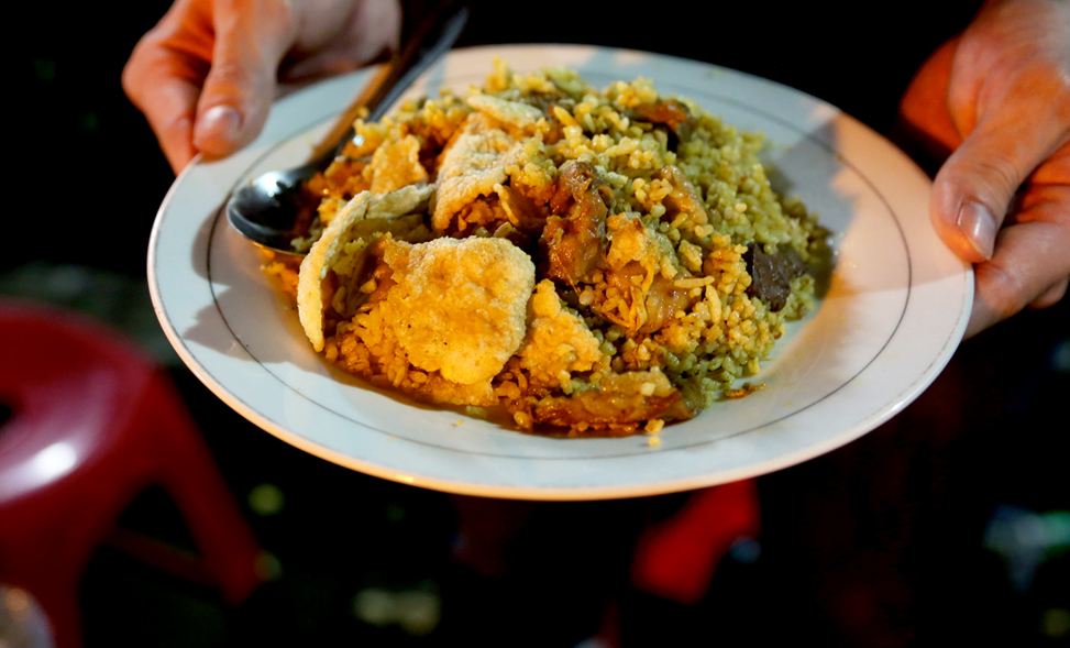 6 Makanan di Jakarta ini hits banget karena masih terjangkau harganya