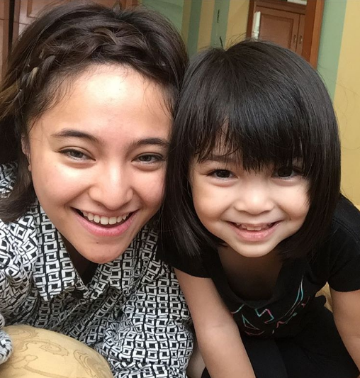 Artis cantik tanpa sulam alis 1-8 © 2016 brilio.net