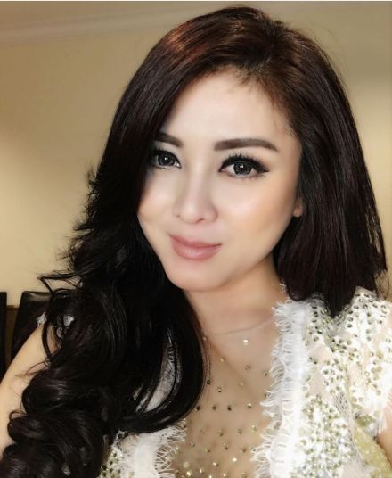 Dhena istri Jonathan Frizzy © 2016 brilio.net