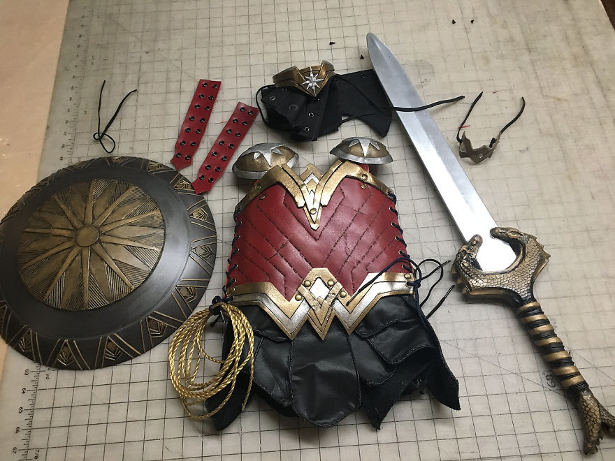 pria ini rela habiskan jutaan agar anaknya menjadi wonder woman © 2016 Josh Rossi pria ini rela habiskan jutaan agar anaknya menjadi wonder woman © 2016 Josh Rossi