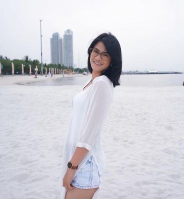 Potret Hana Saraswati © 2016 Instagram Potret Hana Saraswati © 2016 Instagram