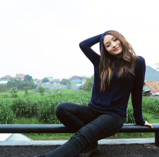 Natasha Wilona tetap bahagia meski putus 1-10 © 2016 brilio.net