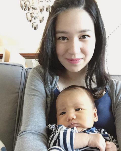 penampilan laura basuki ini justru mirip abg © 2016 instagram penampilan laura basuki ini justru mirip abg © 2016 instagram