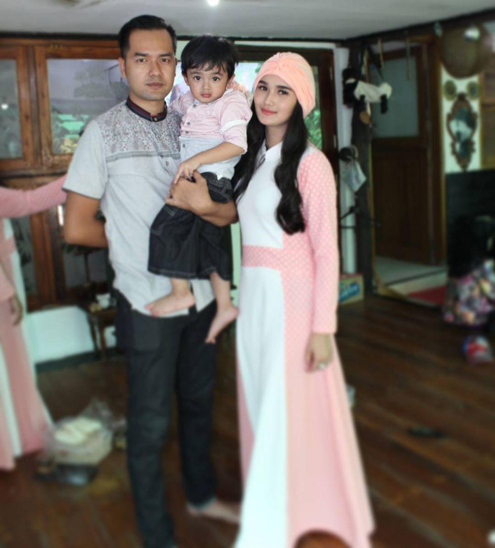 Gallardo Igneel anak Faby Marcelia yang ganteng dan ngegemesin