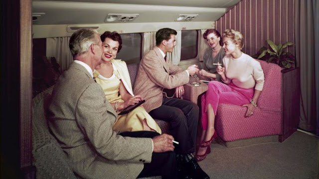 14 Foto langka penumpang pesawat first class tahun 1940an, keren nih