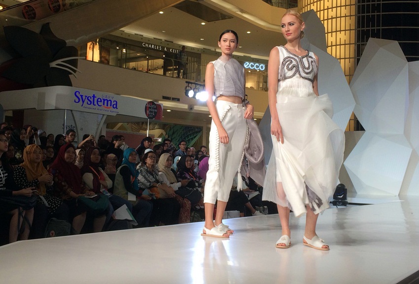 Ini busana rancangan Patricia Katinka yang menang Wardah Fashion Week