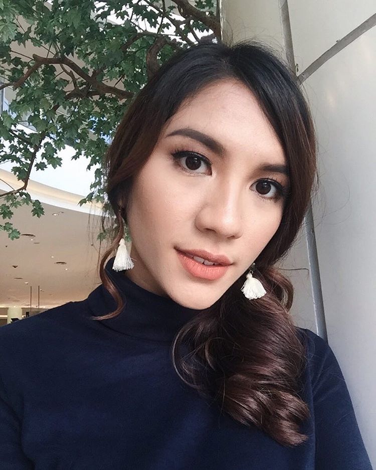 Acha Sinaga © 2016 brilio.net Acha Sinaga © 2016 brilio.net