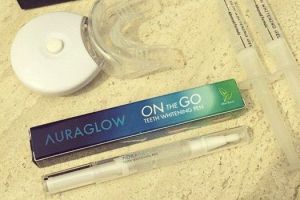 Alat mirip pulpen ini ampuh bikin gigi kamu putih, cobain ya?