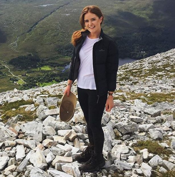 Meabh McHugh-Hill © 2016 Meabh McHugh-Hill