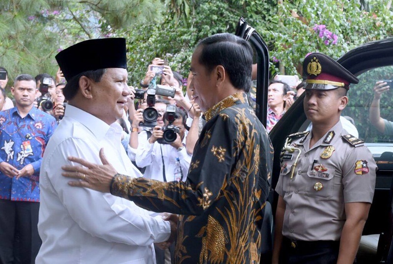 Jokowi Prabowo © 2016 brilio.net