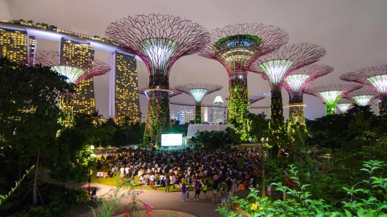 Konsep 5 taman di Singapura ini unik banget, tujuan wisata favorit nih