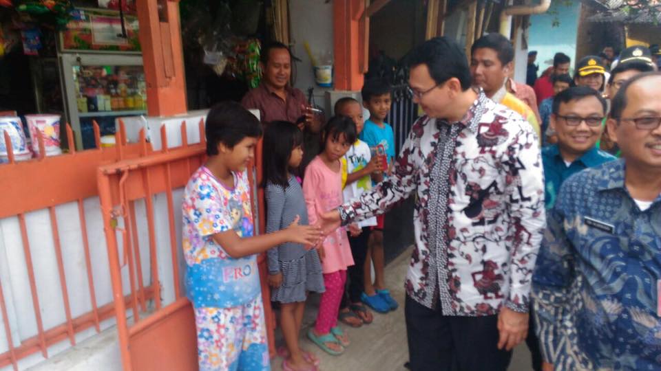 Keakraban Ahok dengan umat muslim 1-5 © 2016 brilio.net