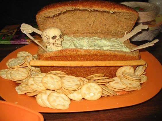 cara penyajian makanan ini bikin nggak selera sekaligus ngeri © 2016 telefashion