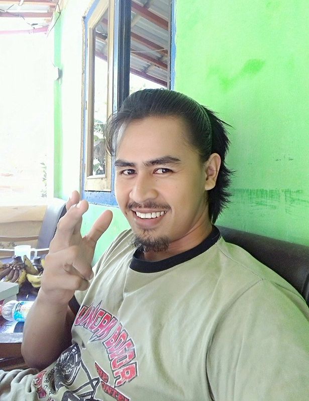 Kucing sedih ditinggal meninggal pemilik 1-4 © 2016 brilio.net Kucing sedih ditinggal meninggal pemilik 1-4 © 2016 brilio.net