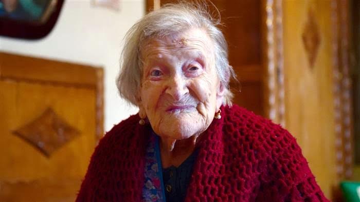Usia nenek ini 117 tahun, rahasianya cuma makan 3 butir telur per hari