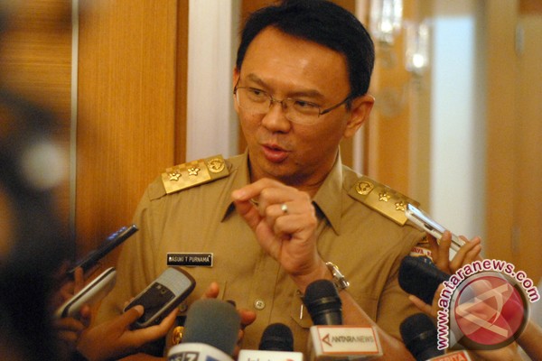 ahok diperiksa antara ahok diperiksa antara