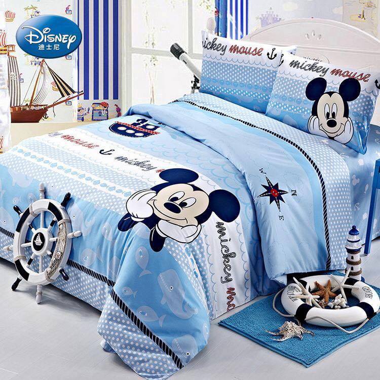 15 Bed cover bertema Mickey Mouse ini bikin tidur anak makin nyenyak