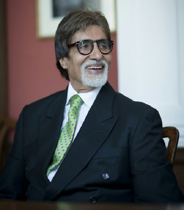 artis Bollywood miskin © 2016 whatsmovingindia.com artis Bollywood miskin © 2016 whatsmovingindia.com