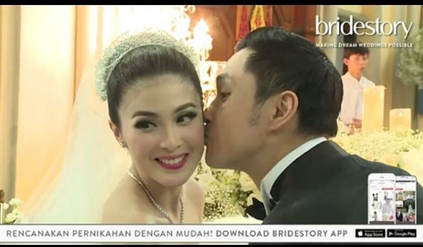 Sandra Dewi - Harvey Moeis © 2016 brilio.net Sandra Dewi - Harvey Moeis © 2016 brilio.net