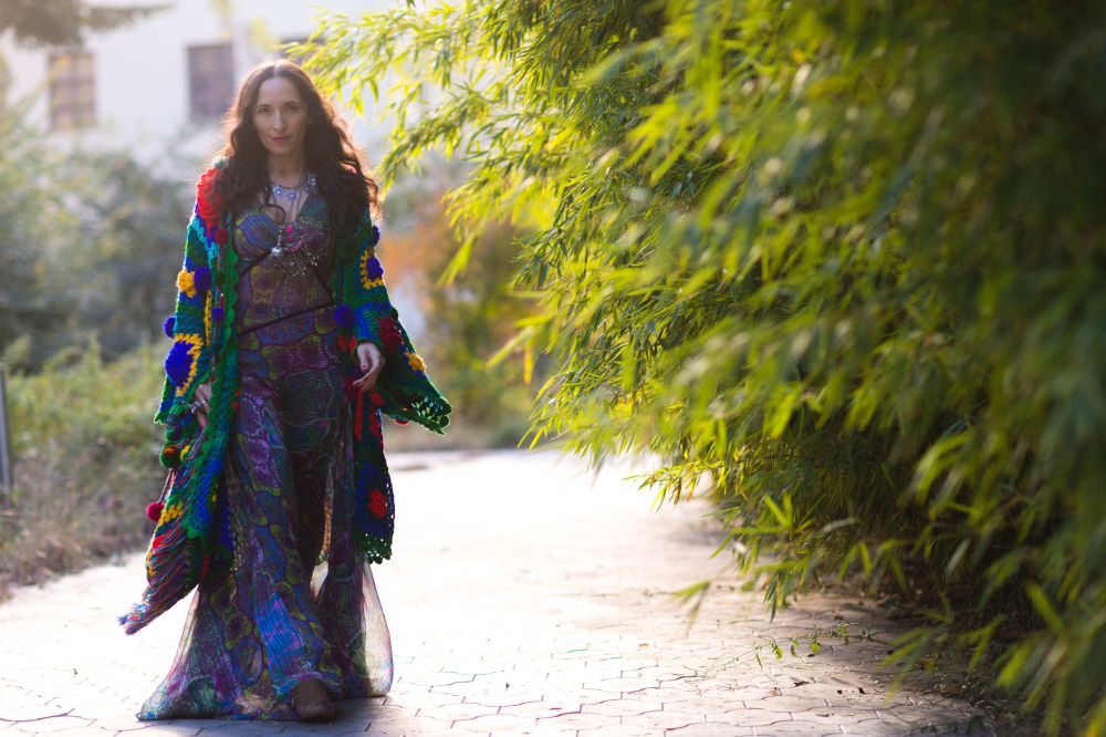 15 Street style terkece dari ajang Tbilisi Fashion Week