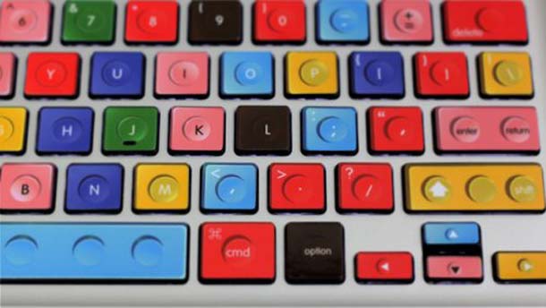 15 Stiker keyboard apik buat laptopmu, bikin semangat ngetik nih