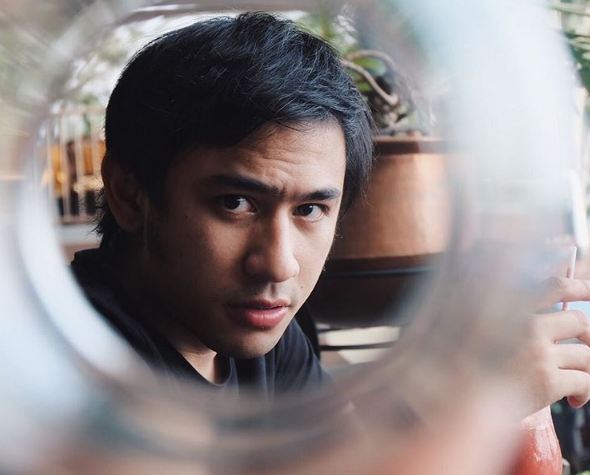 Ade Surya Akbar © 2016 brilio.net Ade Surya Akbar © 2016 brilio.net