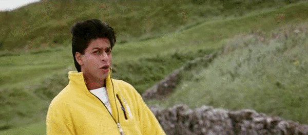 7 Aksi Shah Rukh Khan ini buktikan dia raja drama Bollywood, keren deh