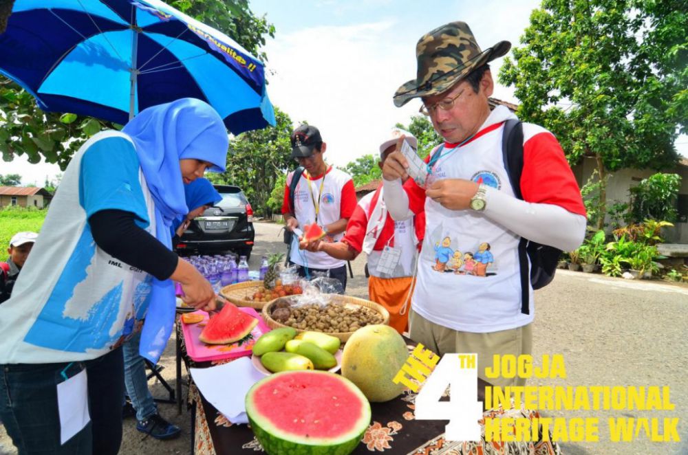 JIHW © 2016 brilio.net JIHW © 2016 brilio.net