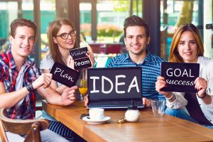 6 Keuntungan ini cuma dirasain sama anak magang, kamu nggak pengen?